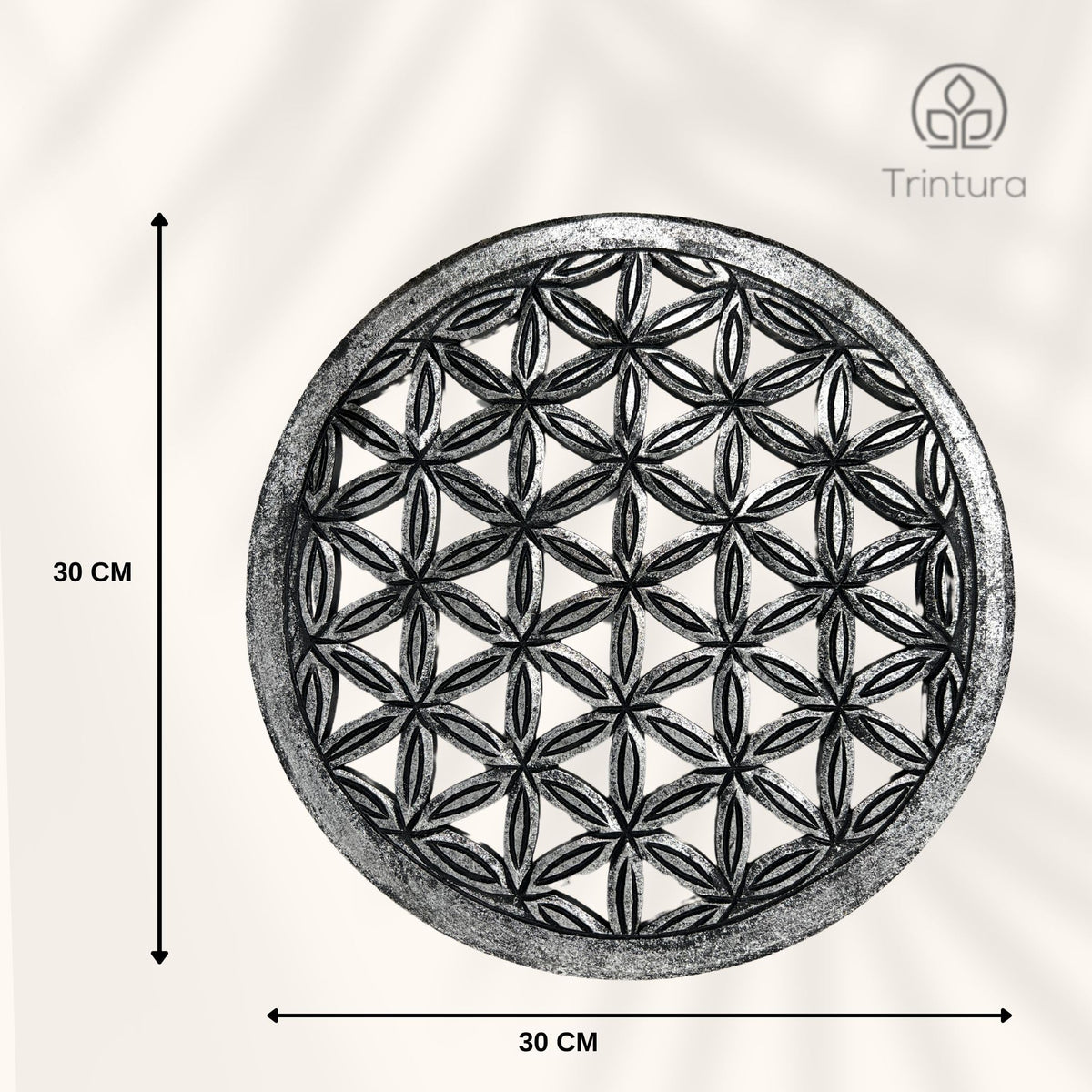 Maßgrafik: Silberfarbenes Blume-des-Lebens-Wandbild mit dunklem geometrischem Muster